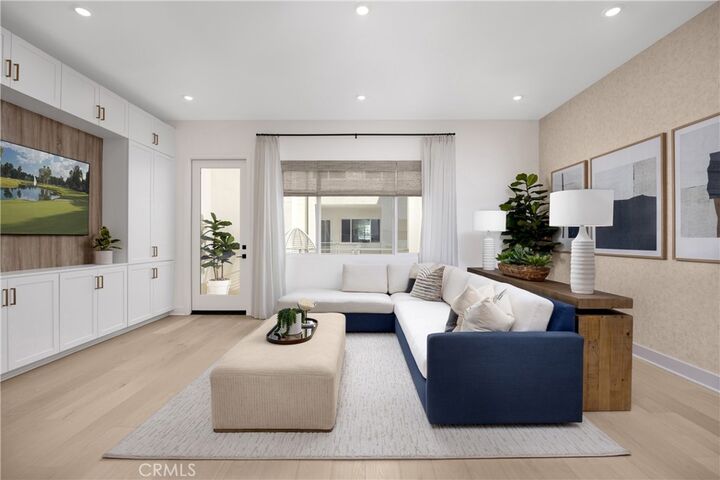 Property Photo:  7256 Pointbreak Drive  CA 92647 