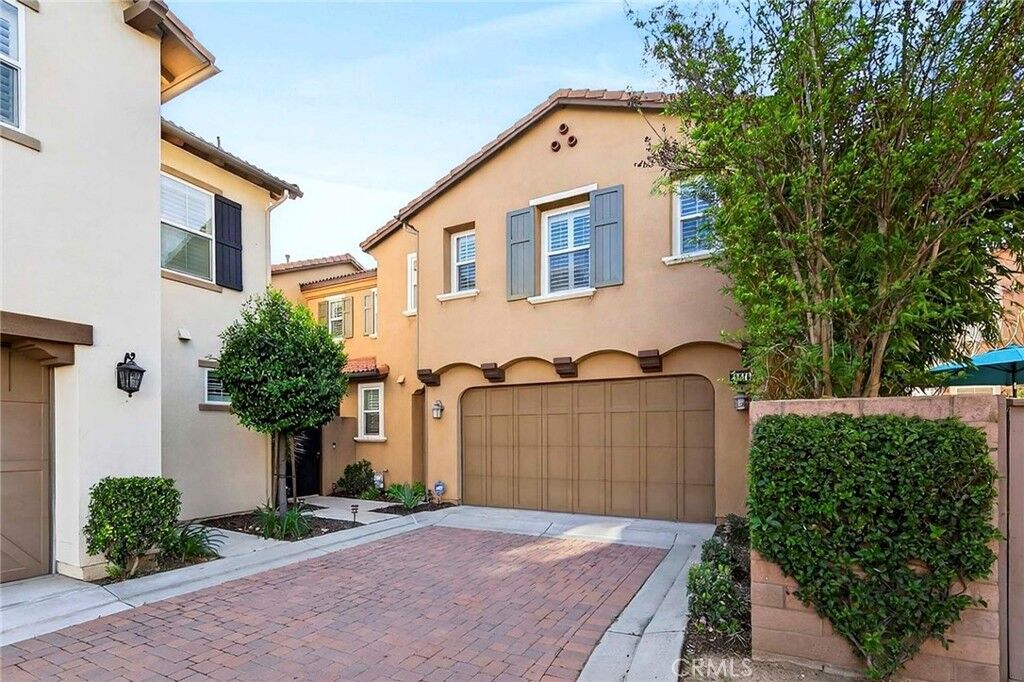 Property Photo:  2976 E Coalinga Dr.  CA 92821 