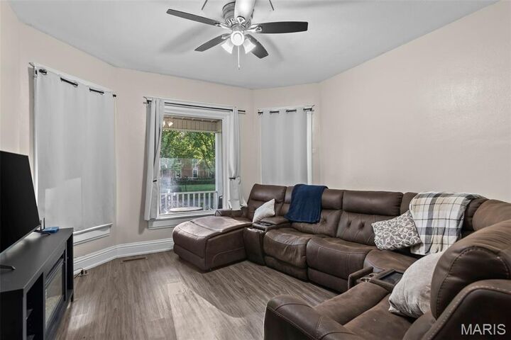 Property Photo: 620 N Walnut Street IL 62056