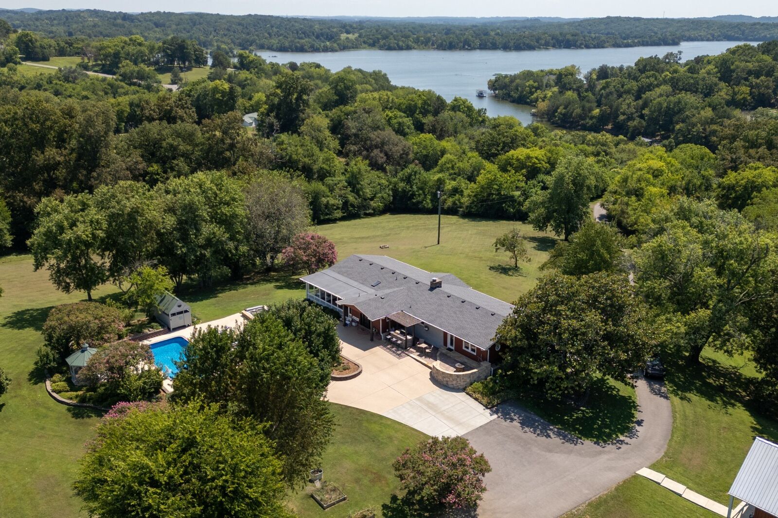 Property Photo:  344 Peach Valley Rd  TN 37066 