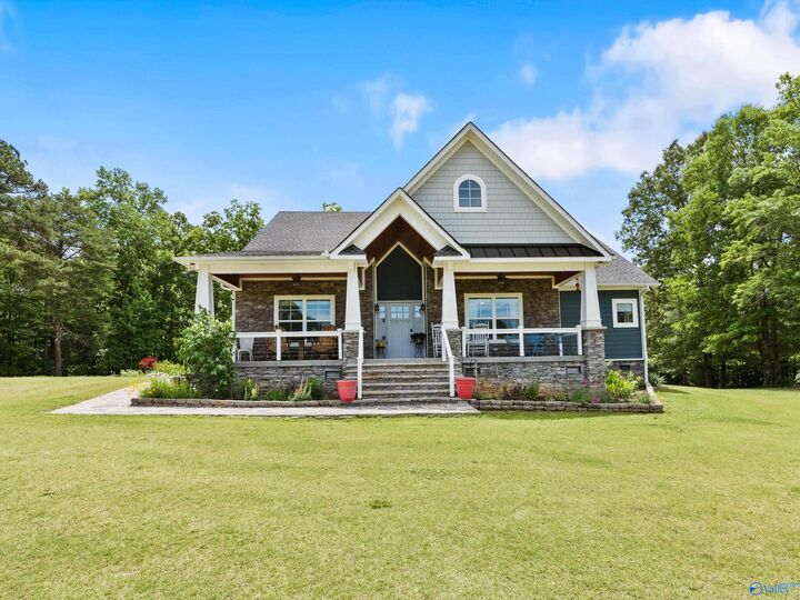 Property Photo:  92 Dogwood Lane  AL 35747 