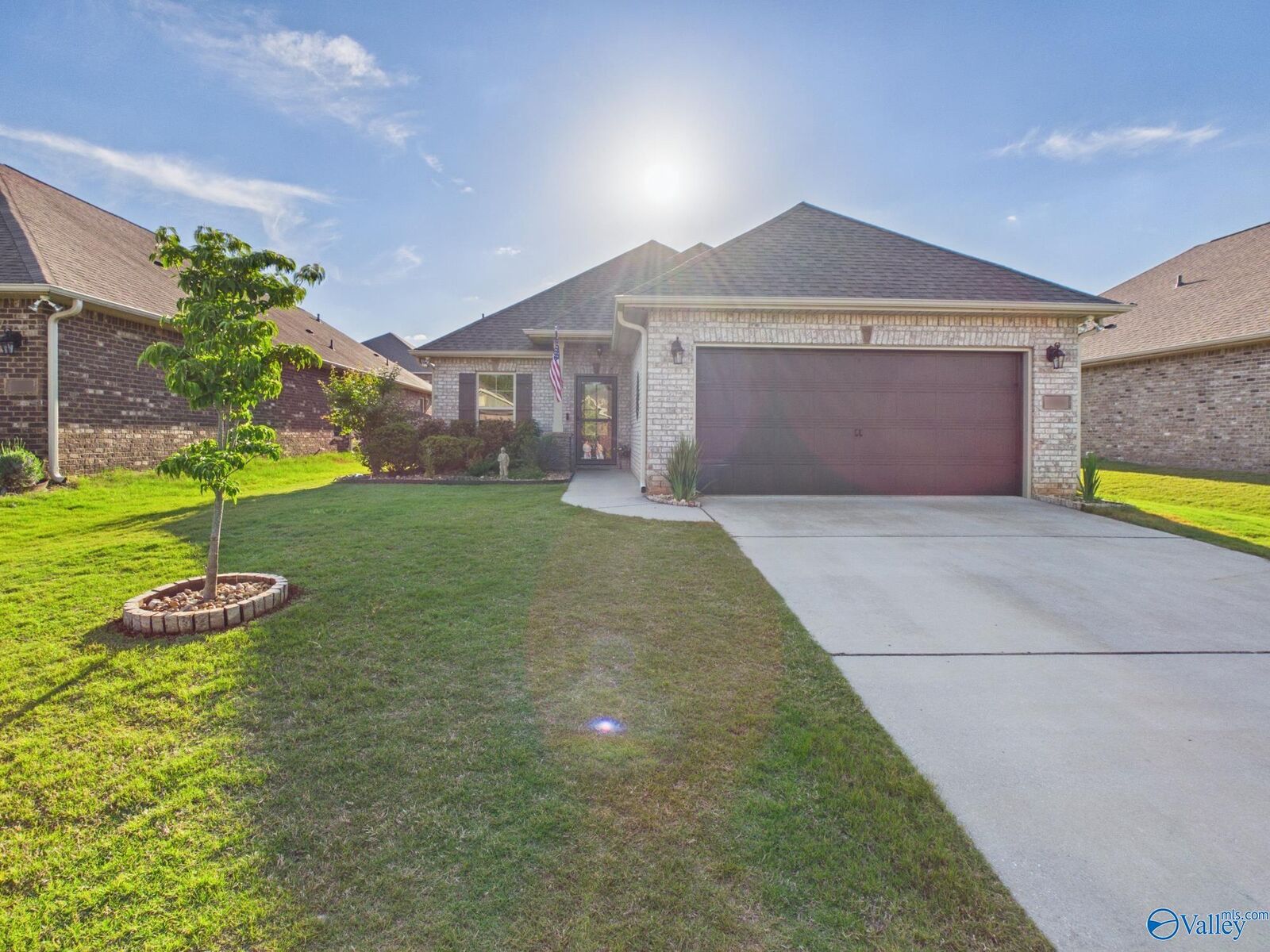 Property Photo:  116 Princewater Drive  AL 35756 