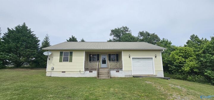 Property Photo:  408 County Road 449  AL 35744 