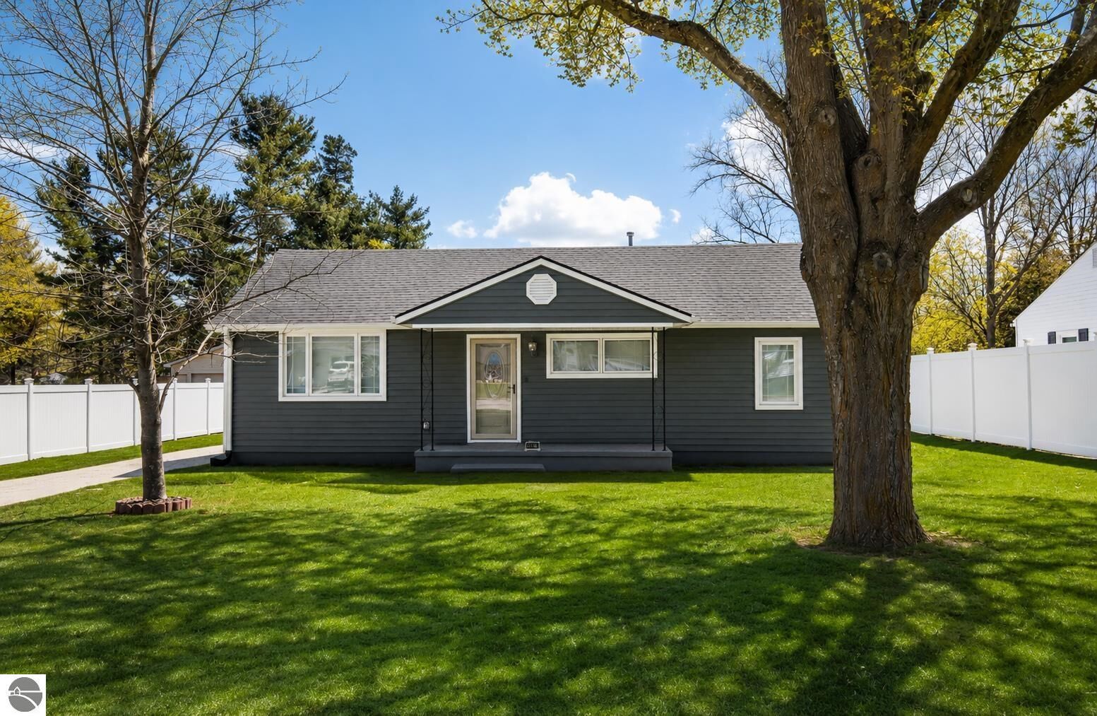 Property Photo: 12817 S Sylvia Street MI 48684