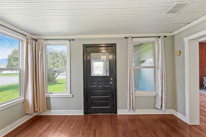 Property Photo:  104 2nd Avenue W  MT 59912 