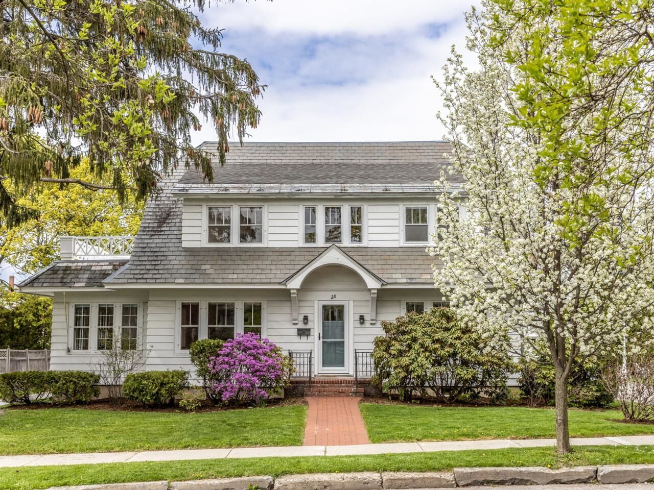 Property Photo:  28 Henderson Terrace  VT 05401 