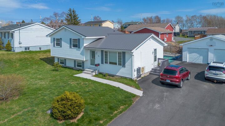 Property Photo:  65 Macdonald Crescent  NS B1V 3L9 