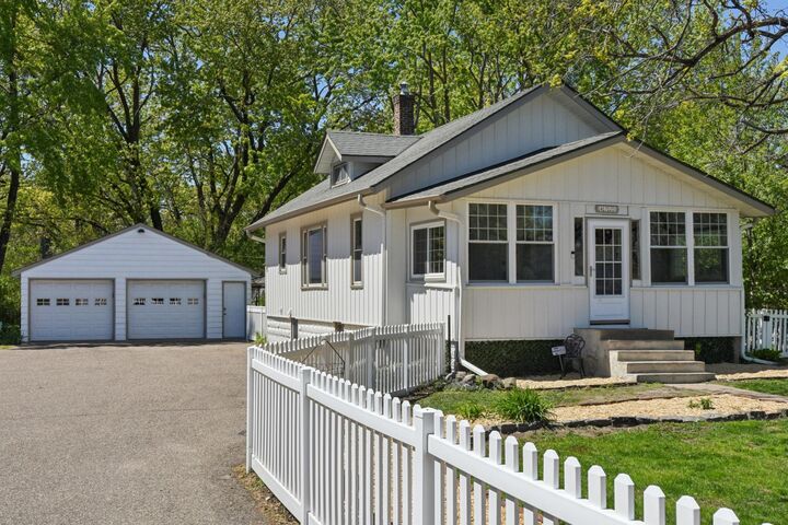 Property Photo: 4721 Bald Eagle Avenue MN 55110