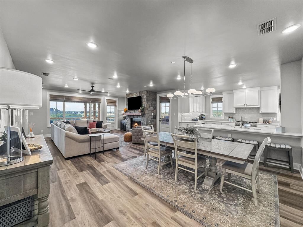 Property Photo: 1673 Scenic Drive 203 TX 76449