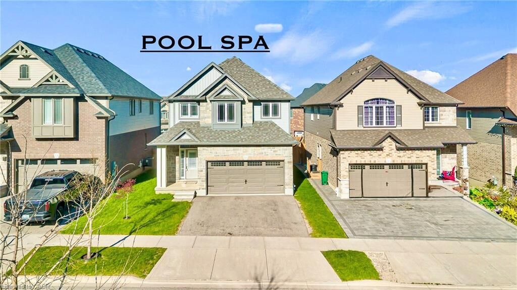 Property Photo:  130 Elmbank Trail  ON N2R 0H2 