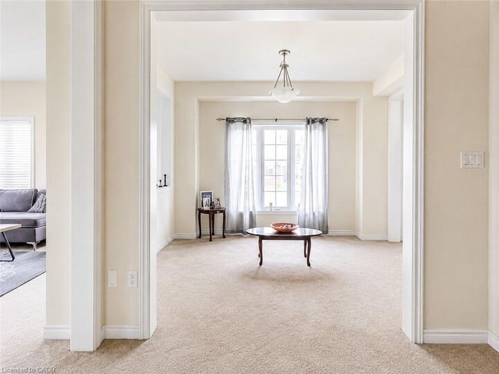 Property Photo:  407 Linden Drive  ON N3H 5L5 