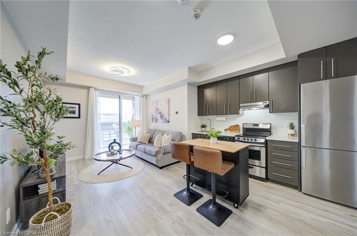 Property Photo:  40 Esplanade Lane 407  ON L3M 0G9 