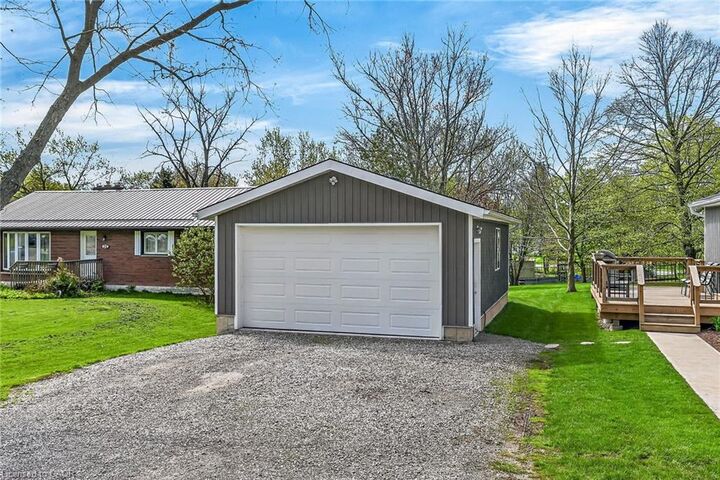Property Photo:  22 King Avenue  ON N0A 1R0 