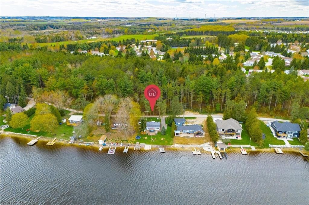 Property Photo:  335 Third Street  ON N0B 1J0 
