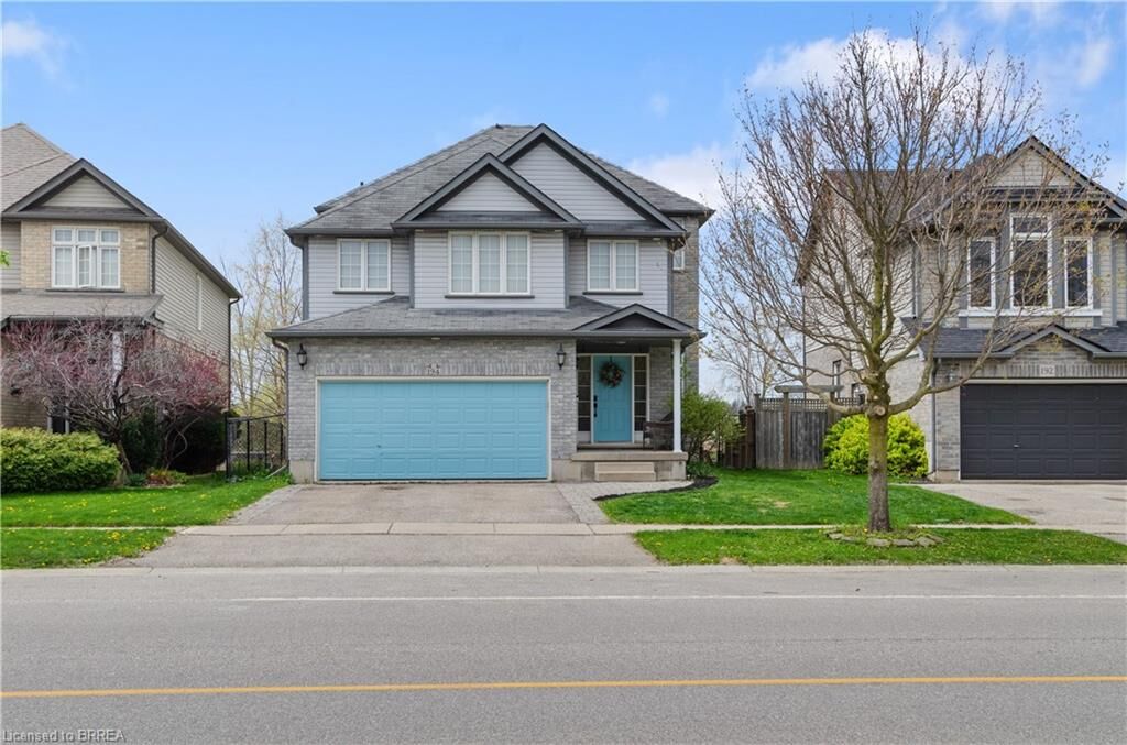 Property Photo:  194 McGuiness Drive  ON N3T 0B5 