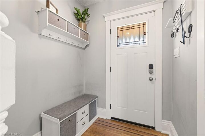 Property Photo:  35 Dundas Street  ON L8H 1A1 