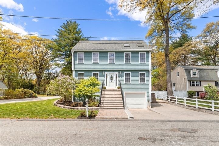 Property Photo:  33 Houghton Rd  MA 01887 