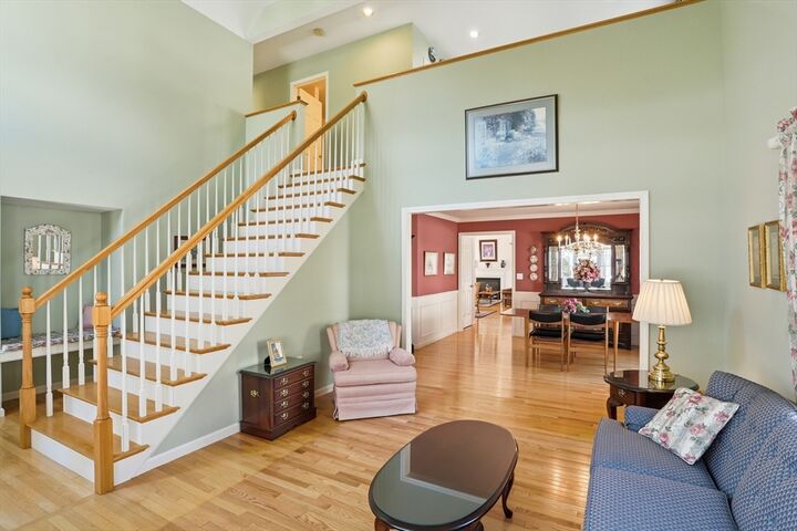 Property Photo:  11 Muirfield Way 11  MA 01863 