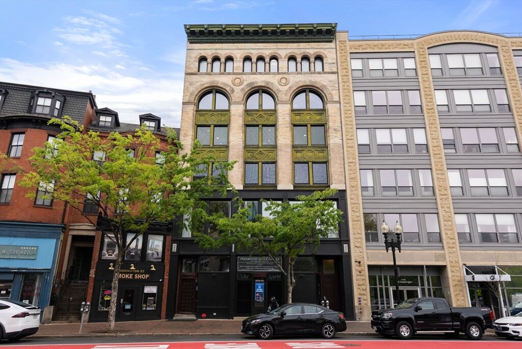 Property Photo:  1154 Washington St 4  MA 02118 