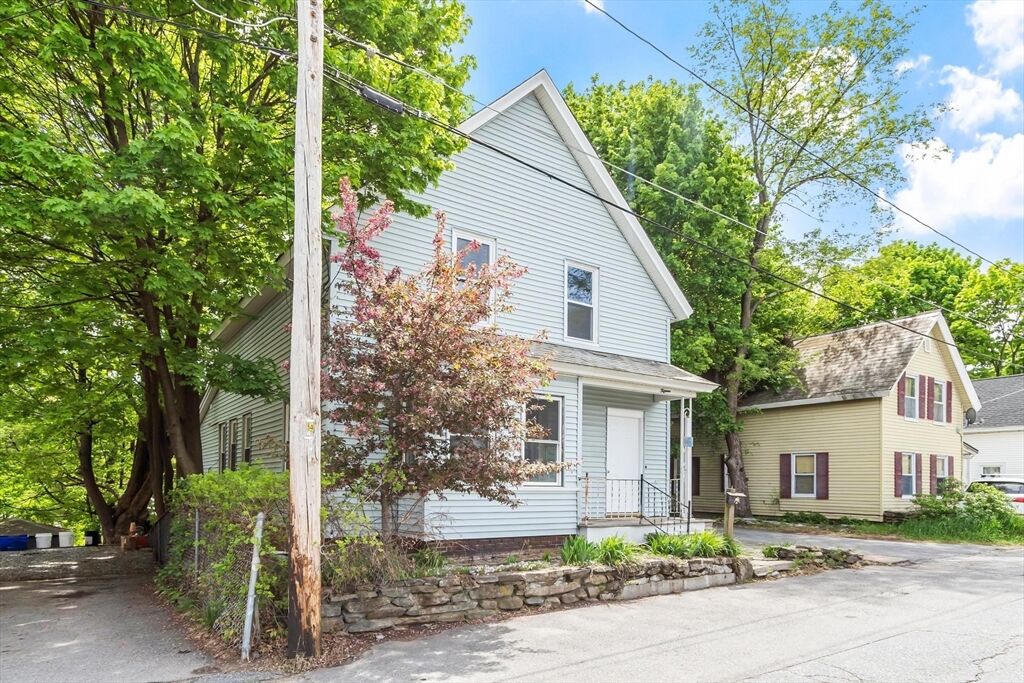 Property Photo: 15 Redman Pl MA 01420