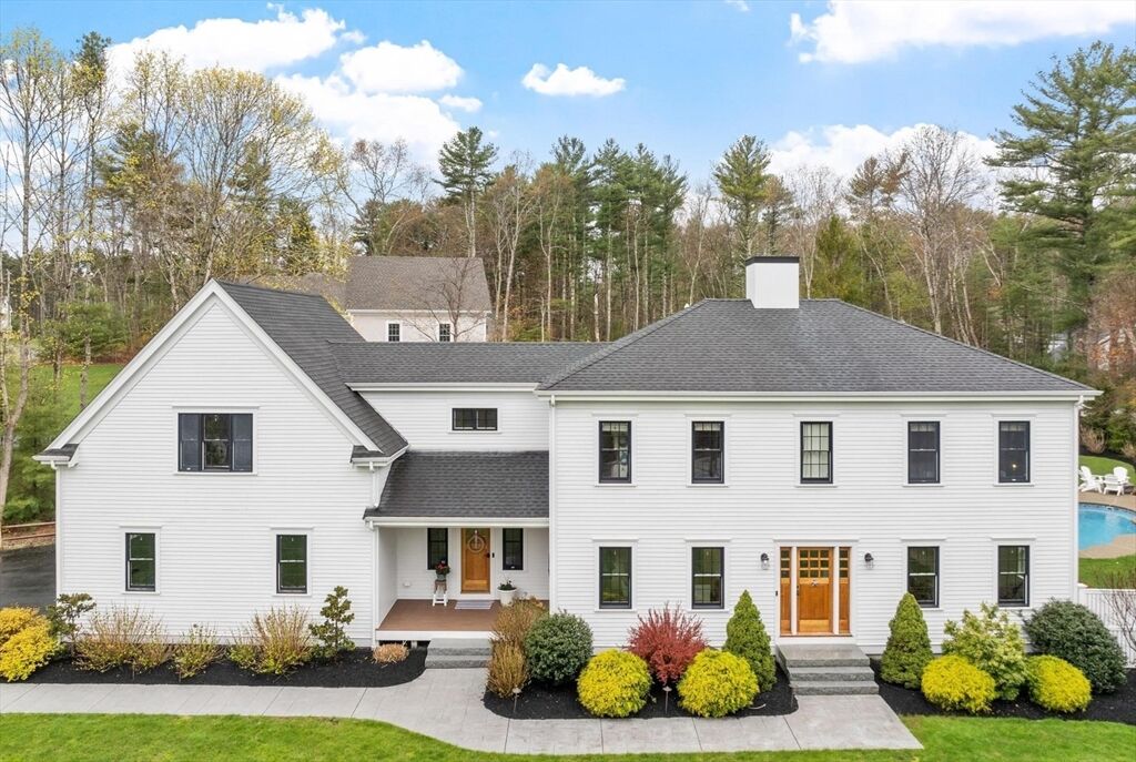 Property Photo:  88 Teakettle Lane  MA 02332 