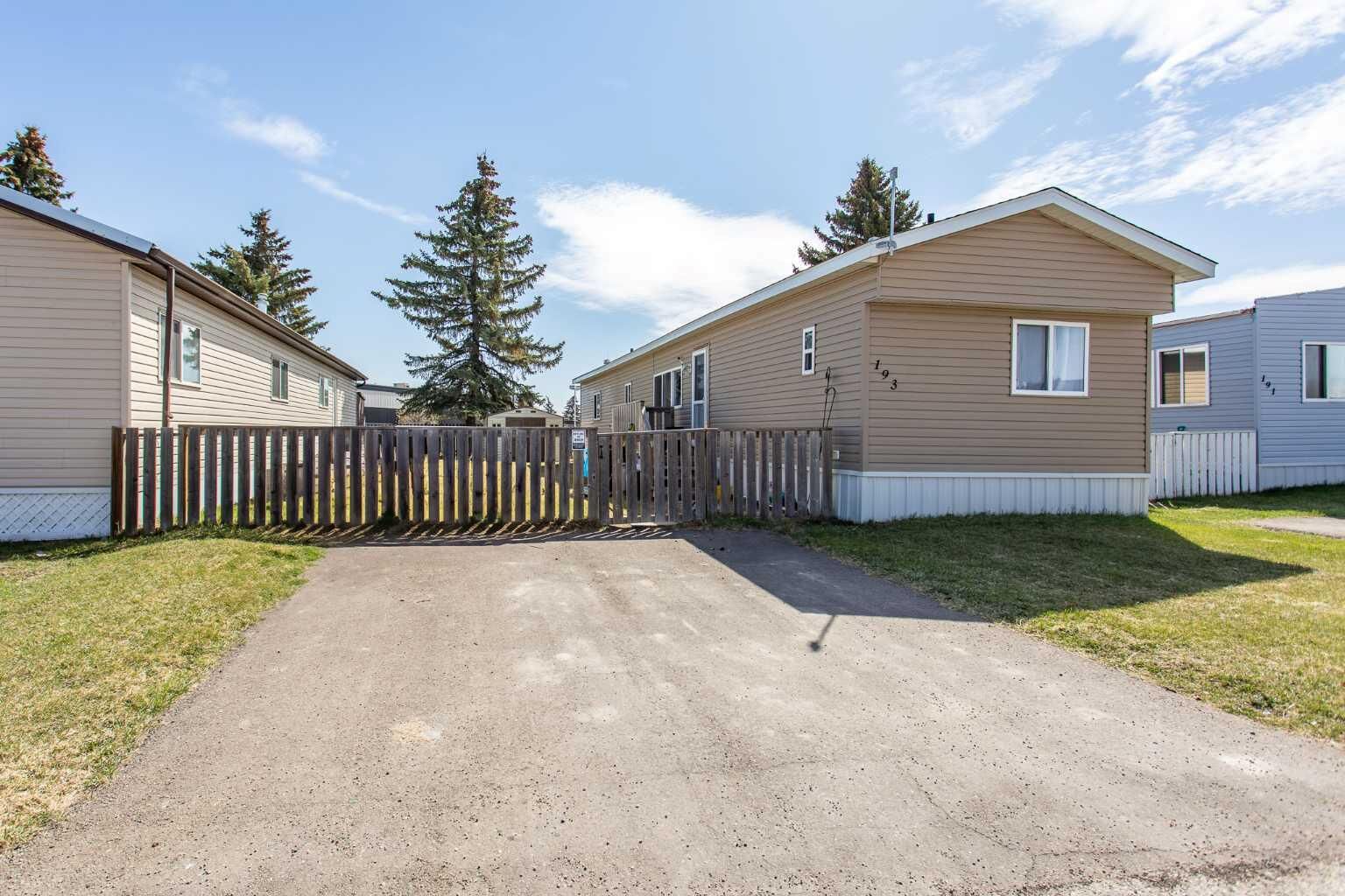 Property Photo:  5344 76 Street 193  AB T4P 2A6 