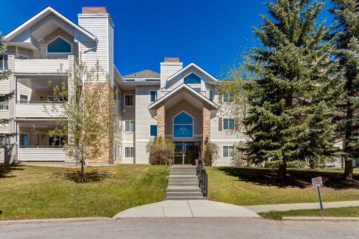 Property Photo:  7451 Springbank Boulevard SW 1315  AB T3H 4K5 