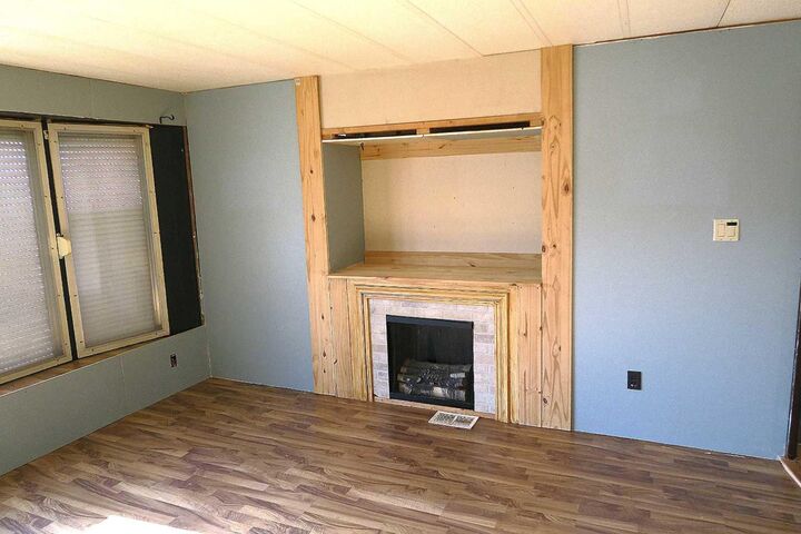 Property Photo:  4 21A St Close  AB T0M 0K0 