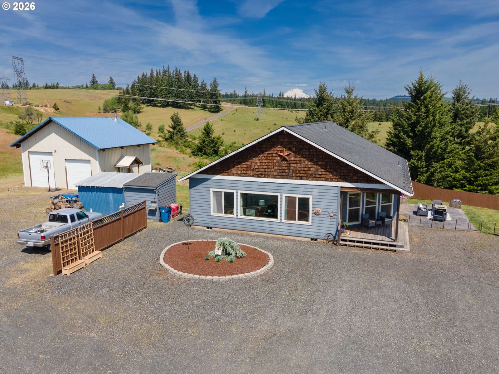 Property Photo: 56 Pyatt Rd WA 98672