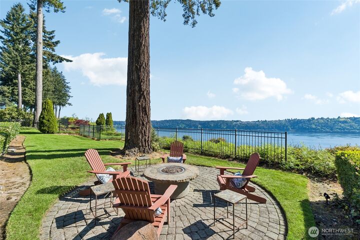 Property Photo:  3205  9th Avenue Ct NW  WA 98335 