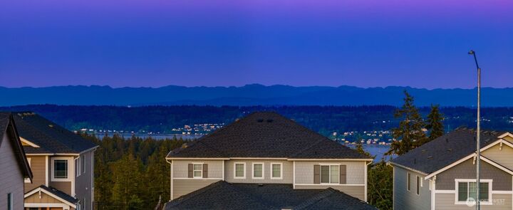 Property Photo: 1162 Panoramic Loop WA 98312