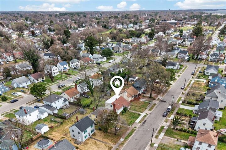Property Photo:  945 17th St  VA 23607 