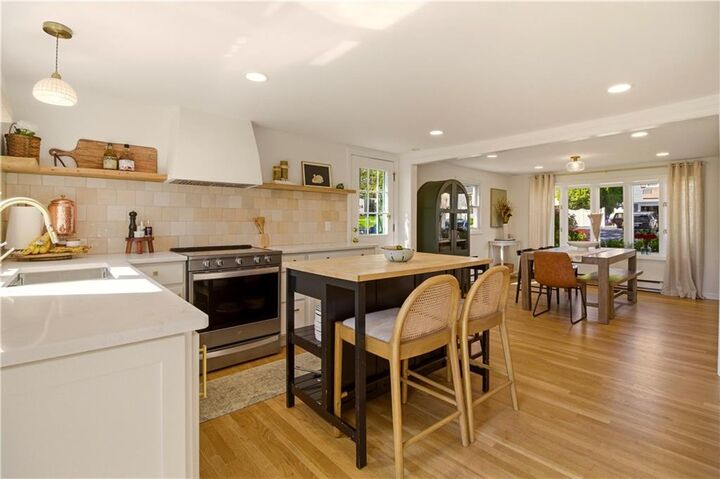 Property Photo:  8 Monterey Drive  RI 02809 