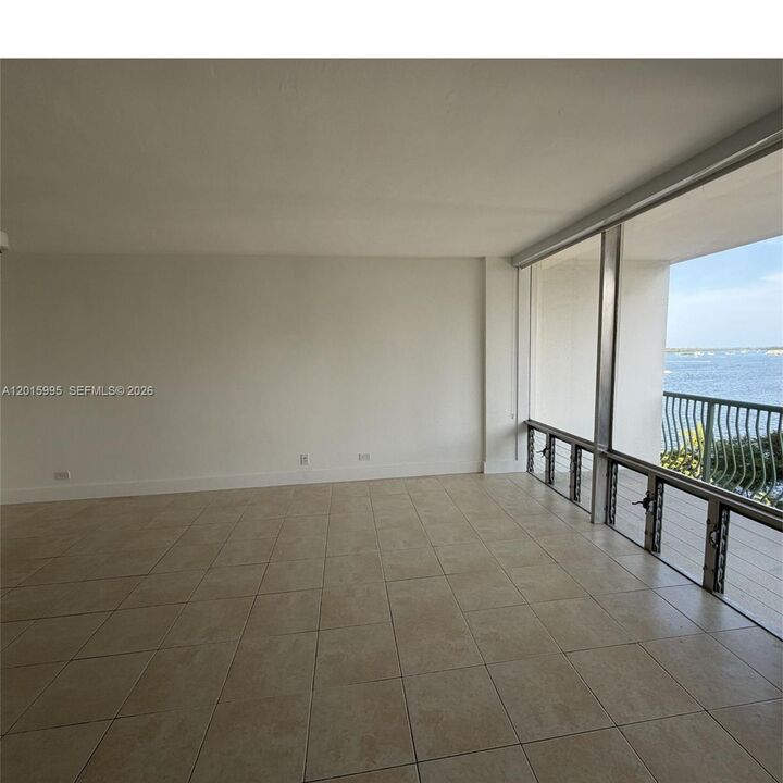 Property Photo: 1408 Brickell Bay Dr 1104 FL 33131