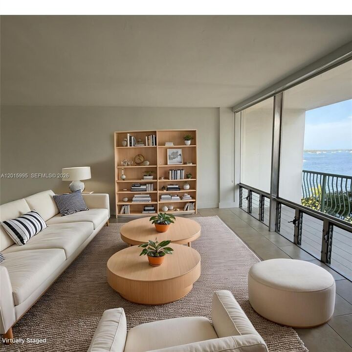 Property Photo:  1408 Brickell Bay Dr 1104  FL 33131 