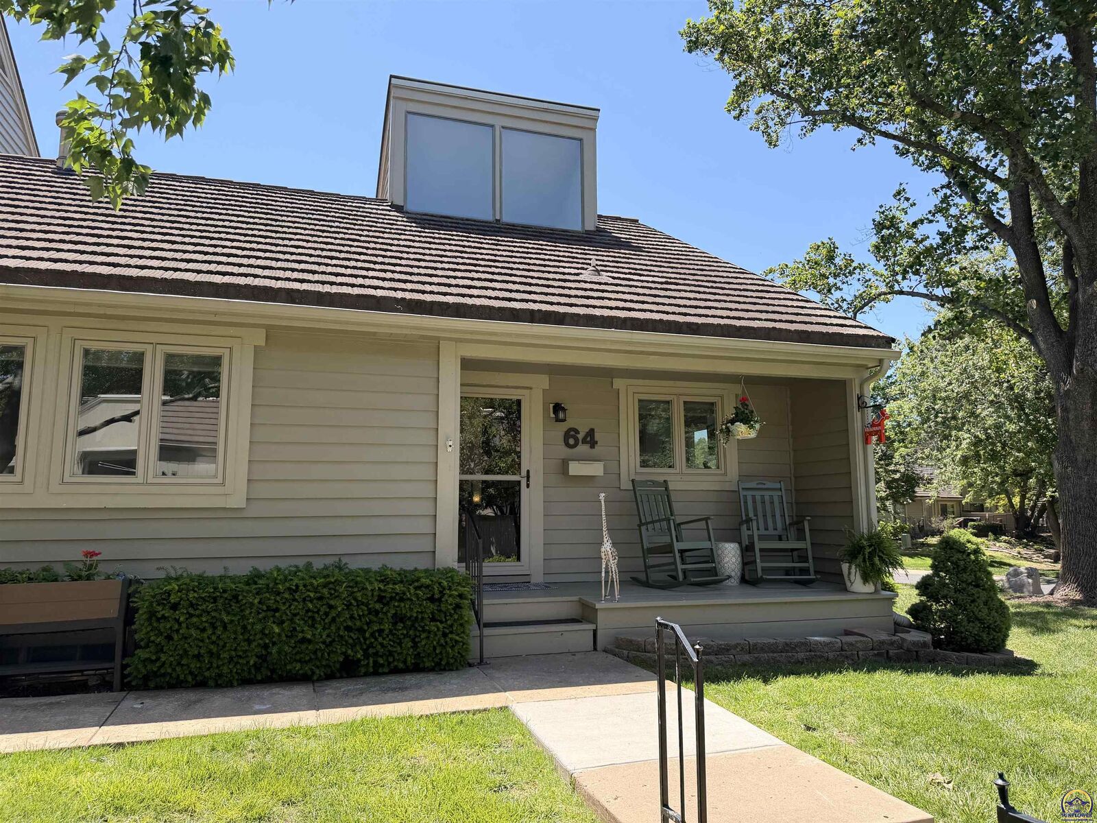 Property Photo:  64 SW Pepper Tree Ln  KS 66611 
