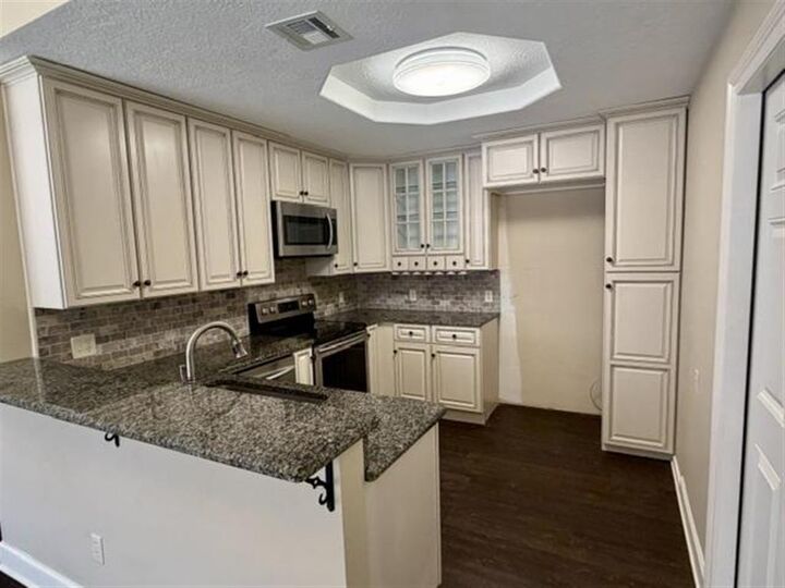 Property Photo:  4551 Summerdale Street  LA 70605 