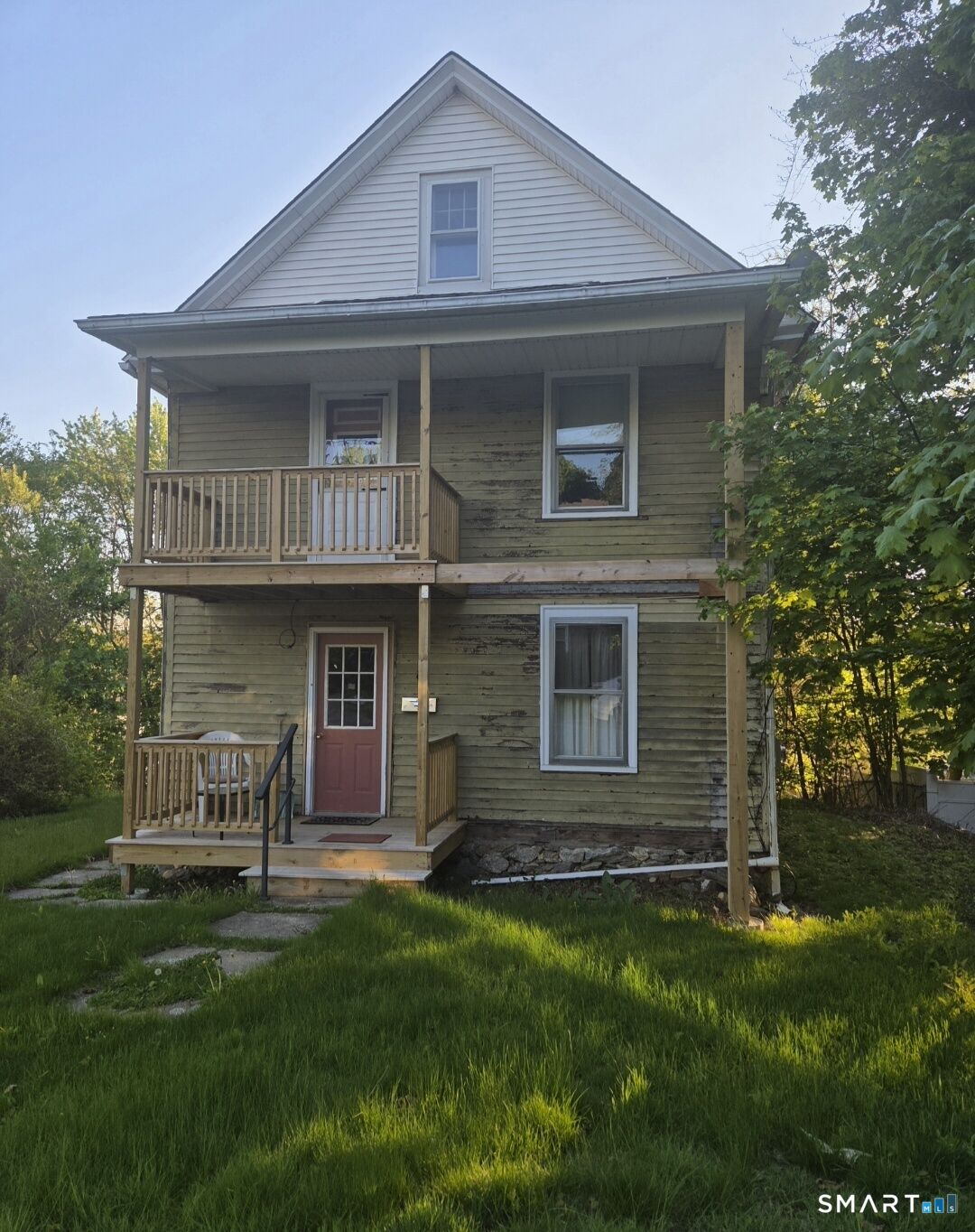 Property Photo:  8 Roosevelt Avenue  CT 06786 