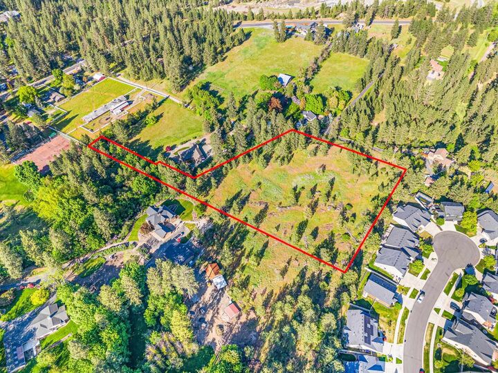 Property Photo:  2104 S Cherry Ln  WA 99223 