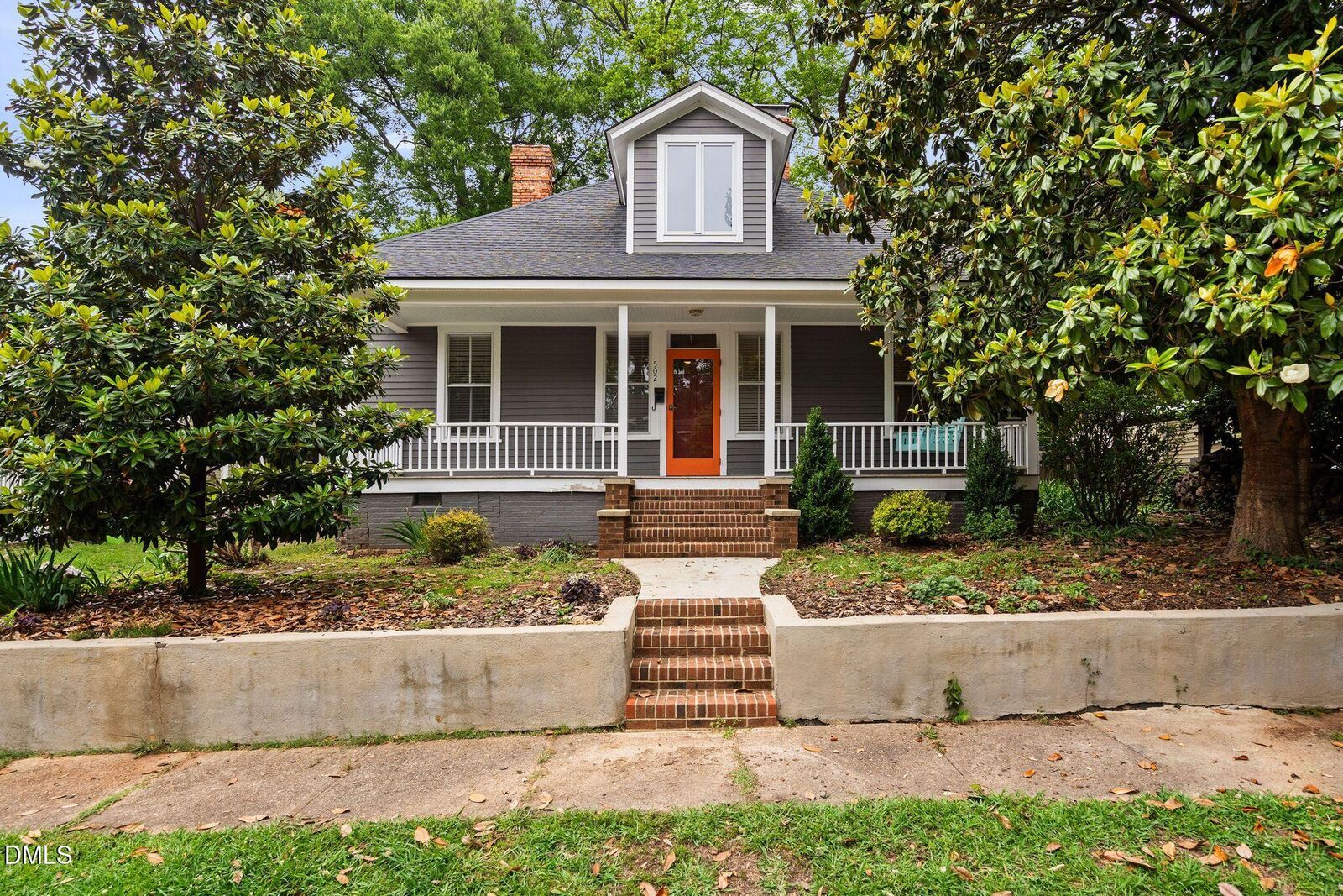 Property Photo:  502 Devereux Street  NC 27605 