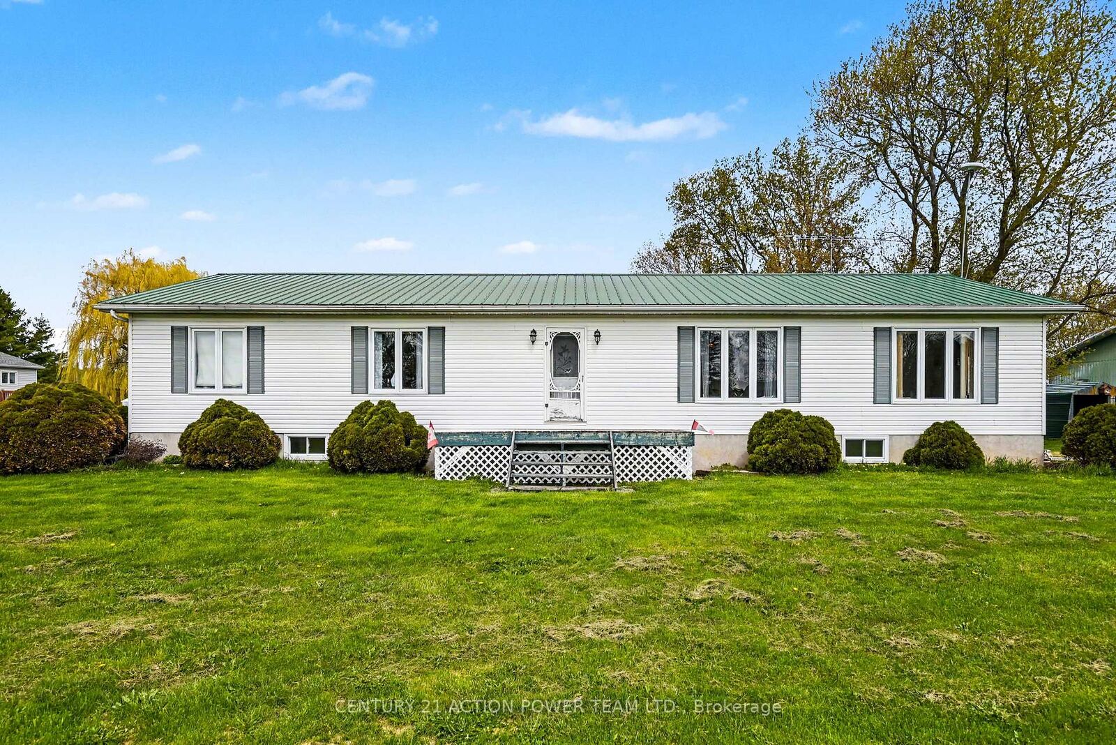 Property Photo:  15981 County Rd 6 Road  ON K0C 1W0 
