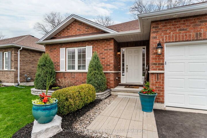 Property Photo:  24 Hunter Avenue  ON L0K 2A0 