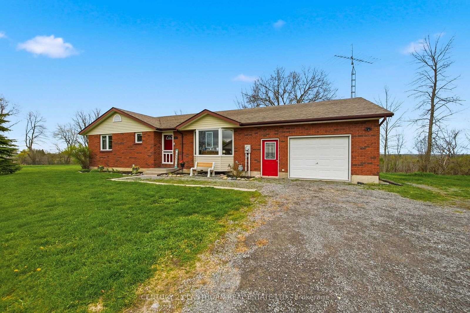 Property Photo:  1337 Hamilton Road  ON K8V 5P8 