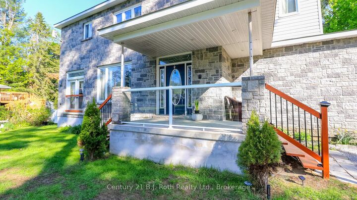 Property Photo: 3276 Turnbull Drive ON L3V 0Y4