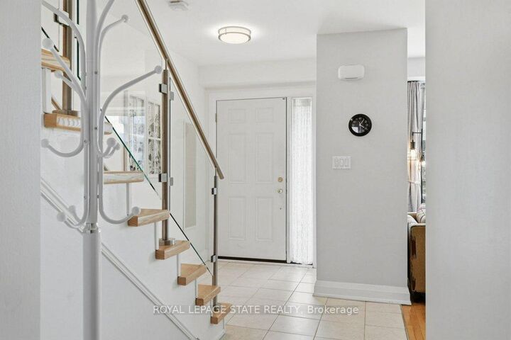 Property Photo: 1402 Ghent Avenue ON L7S 1W8