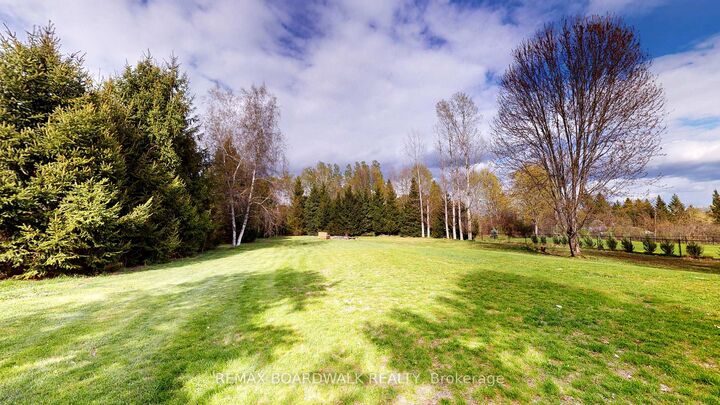 Property Photo: 7 Meadowview Drive ON K0G 1T0