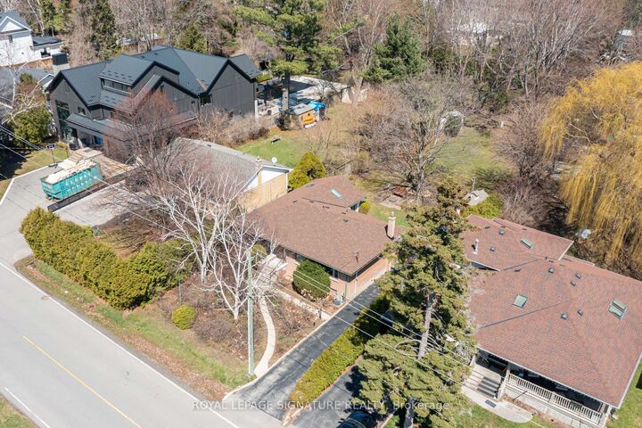 411 Maplehurst Avenue — photo 1