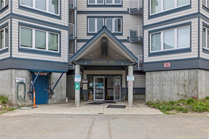 Property Photo: 1320 Henry Rd #217 BC V9J 1L0