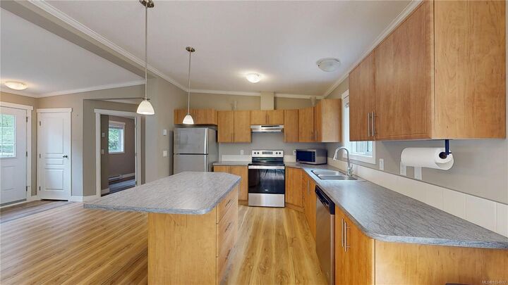 Property Photo: 601 Wildwood Cres BC V0R 1X4