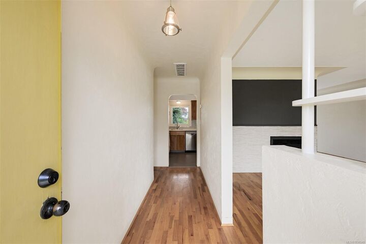 Property Photo:  3746 Seaton St  BC V8X 3W4 
